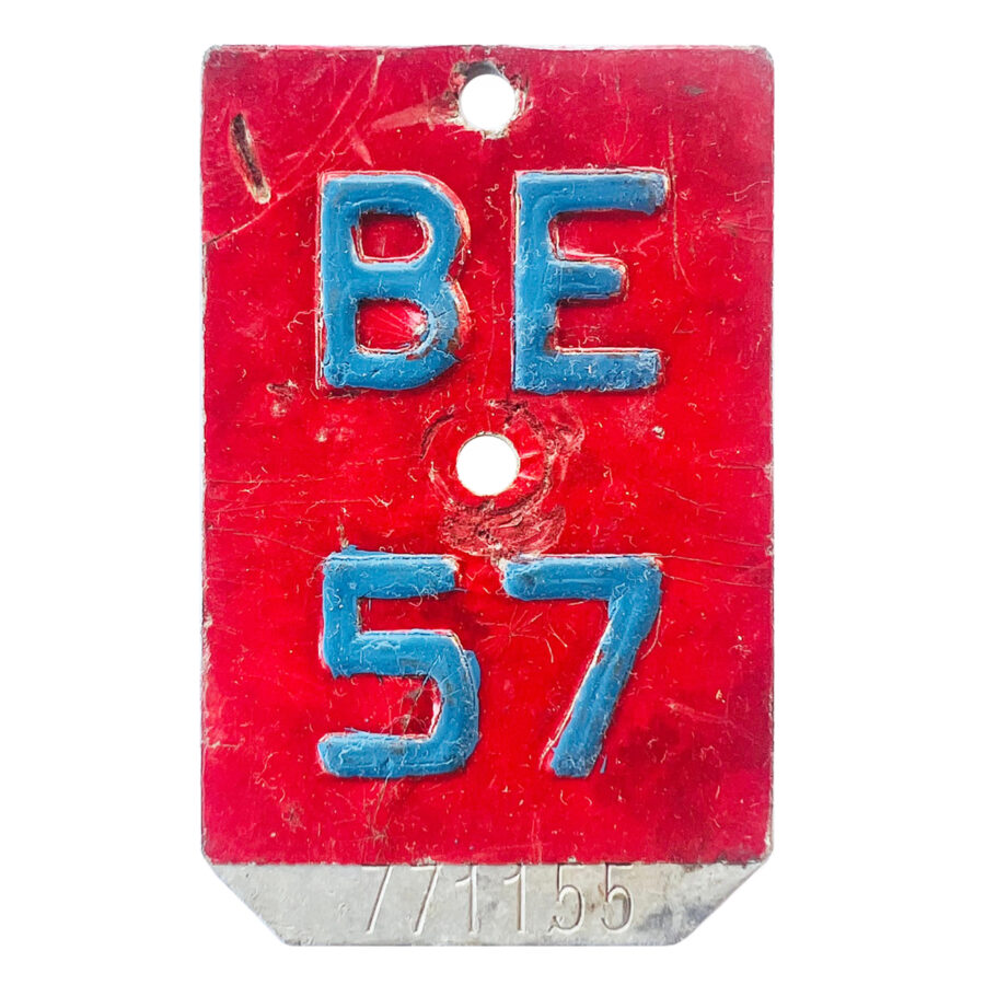 BE 1957 gekappte Ecken